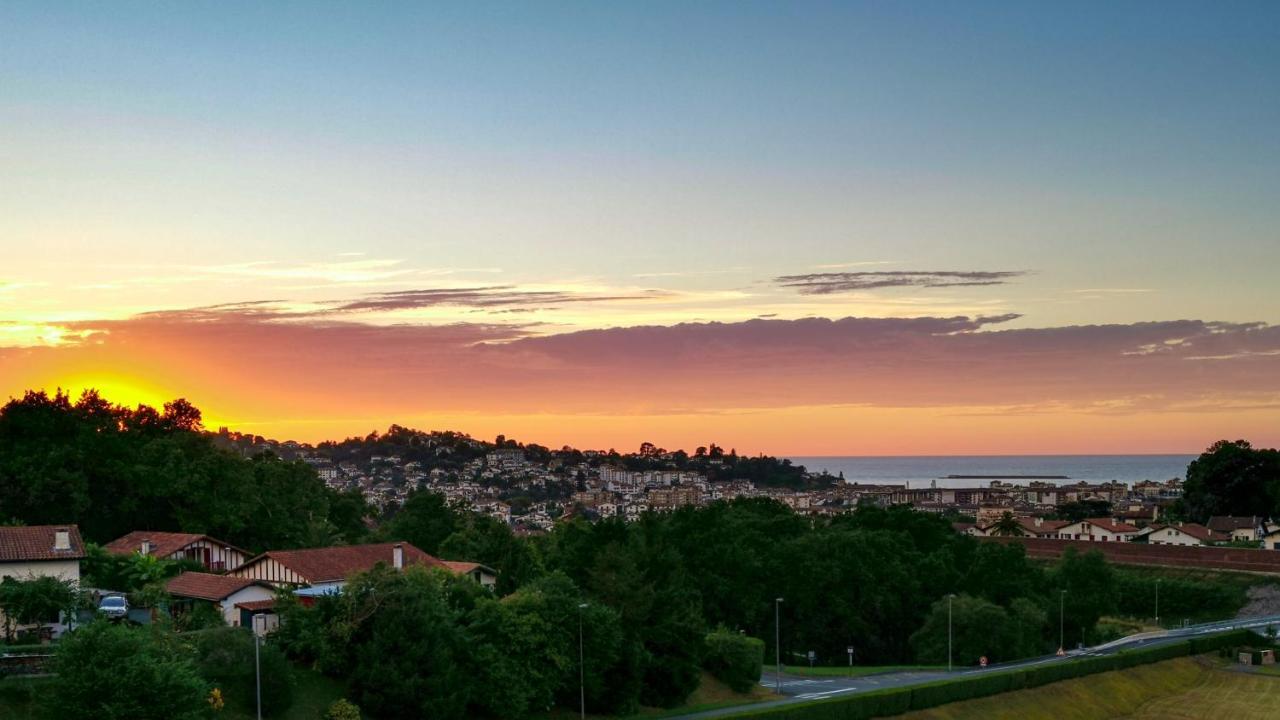 Ilunabarra - Appartement Calme, Vue Mer, Parking - WiFi&Netflix Ciboure Exteriör bild